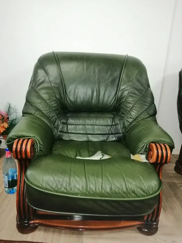 fotoliu monobloc inainte de retapitare