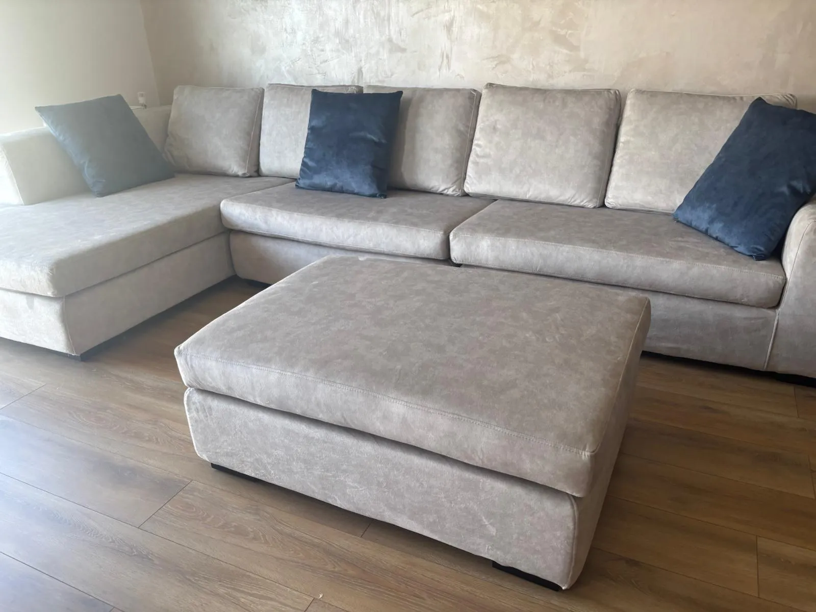 coltar retapitat cu material textil